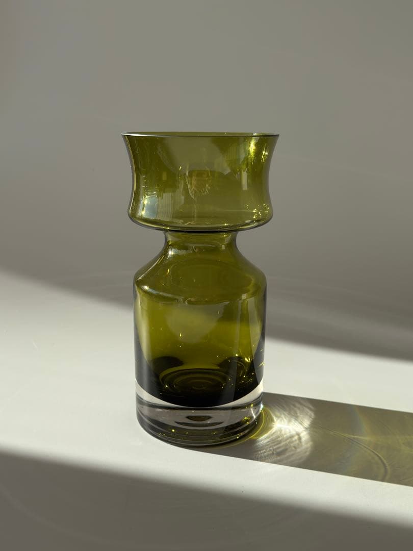 リーヒマエンラシ/タマラ・アラジン/Ruusi/花瓶