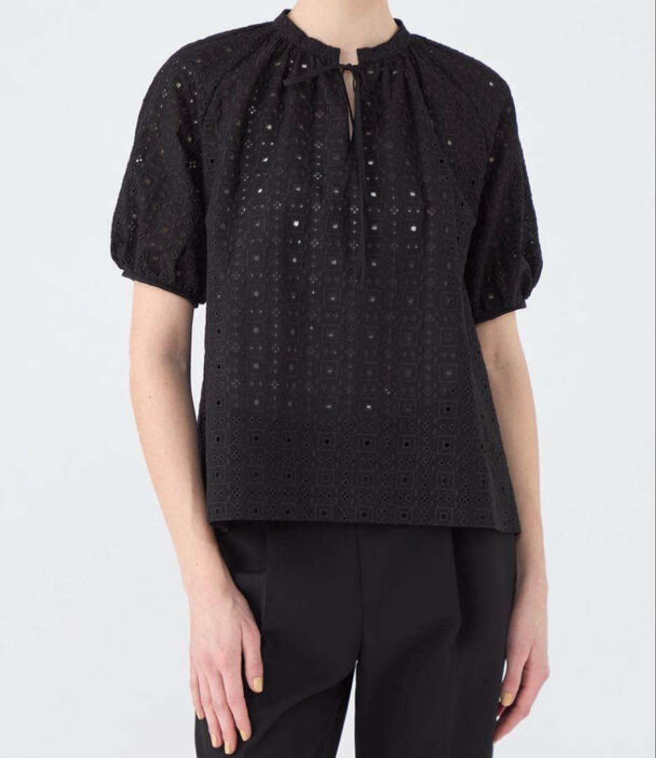 TOMORROWLAND ブラック刺繍シャツ