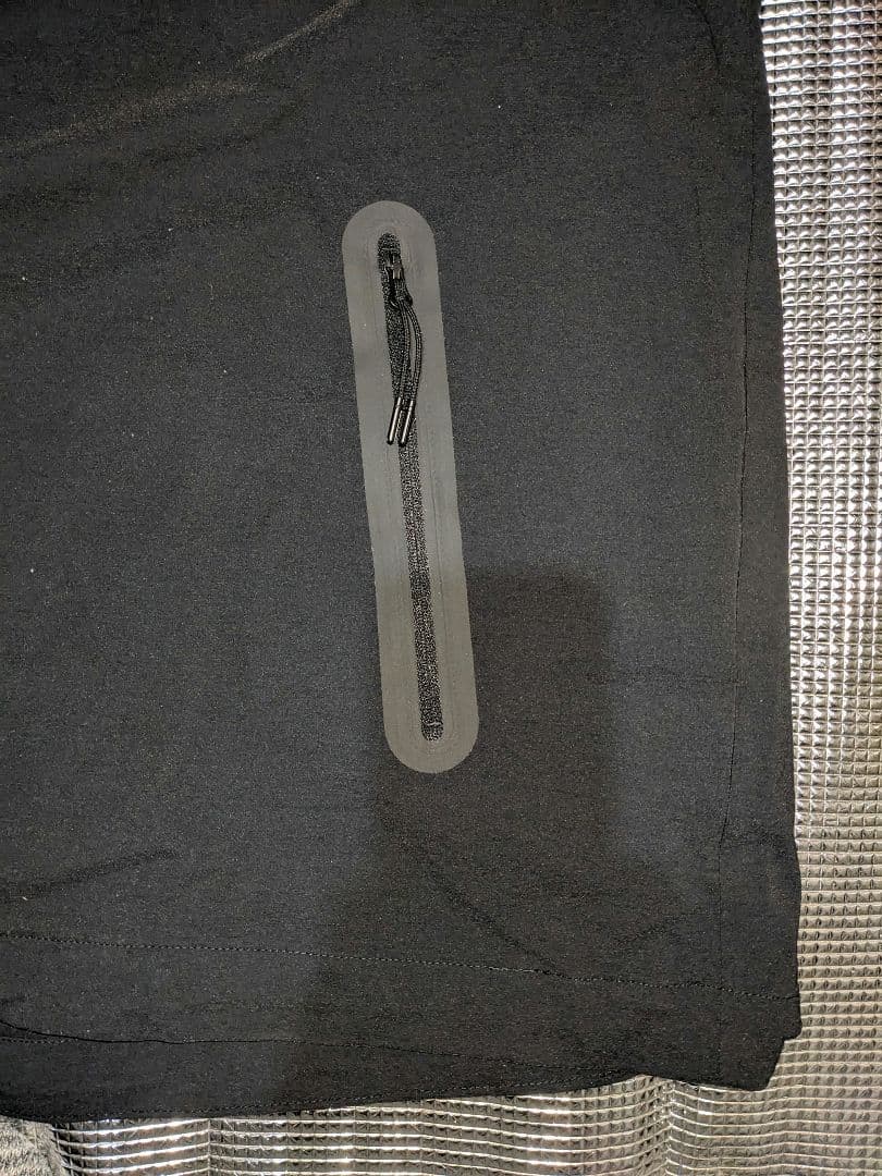 ナイキ ウィンドランナー メンズ フルジップ ジャケット黒ＸＬ新品7,609円安