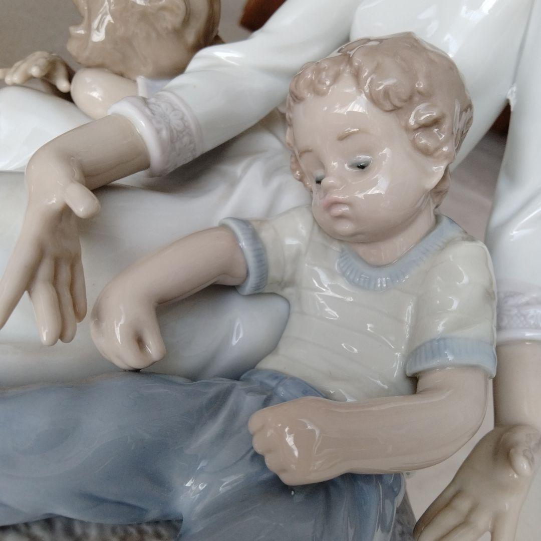 リヤドロ　遊びつかれて　親子