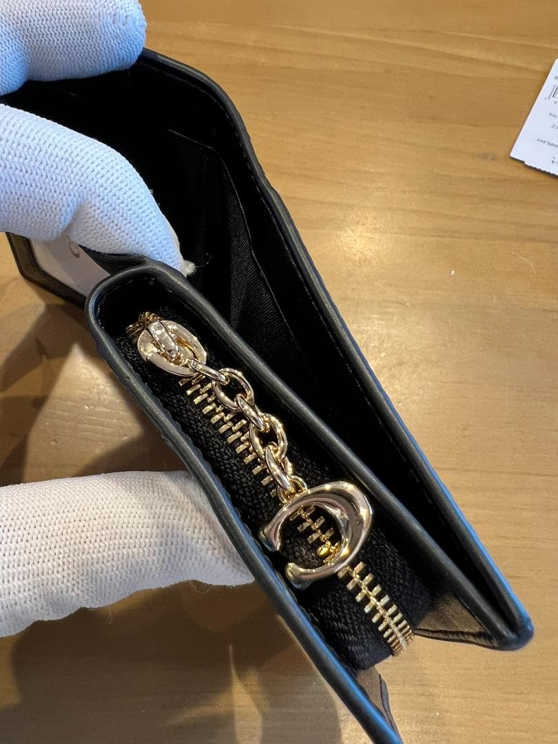 【極美品】COACH コーチ 二つ折り財布 ブラック