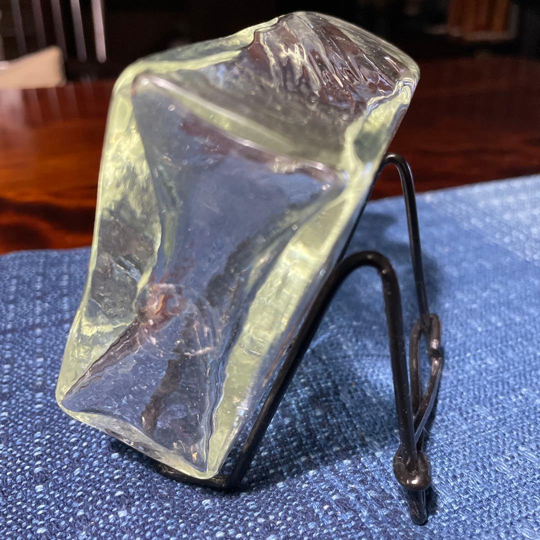 倉敷手吹カットガラス 四角形ボトル ボール型キャップ