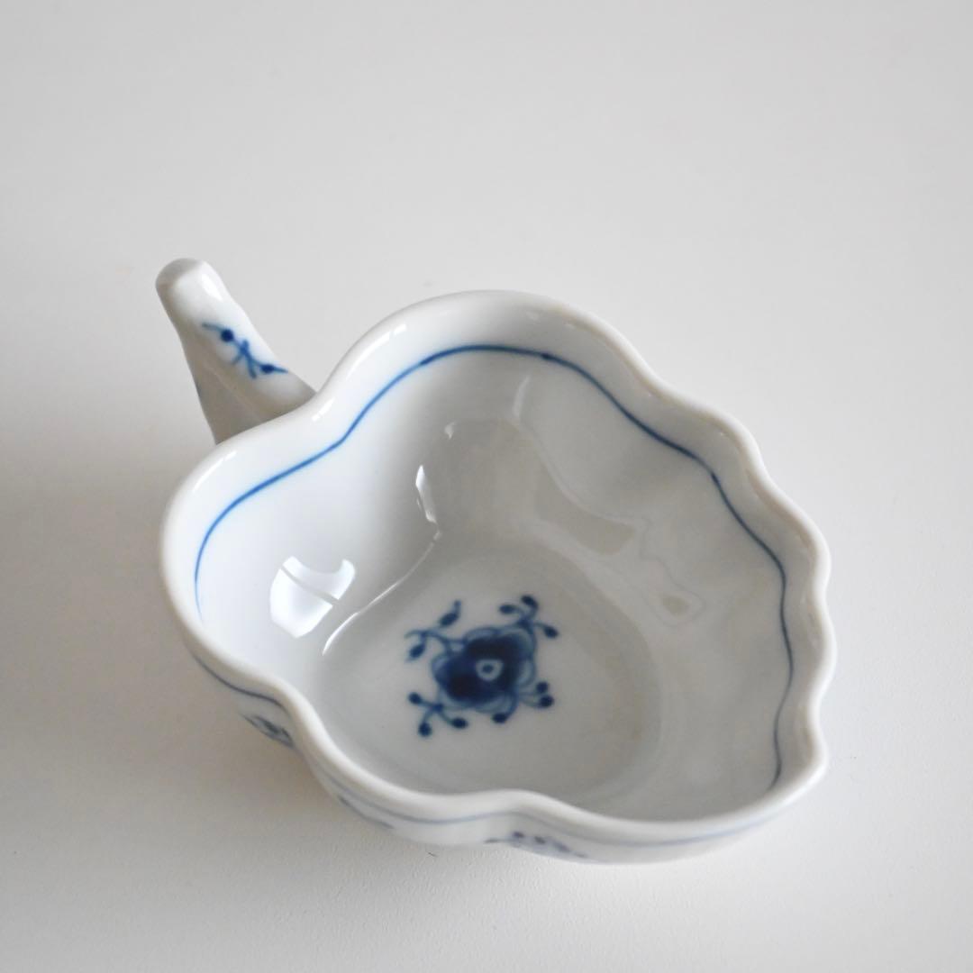 M*i様   ブルーフルーテッド リーフ オープン