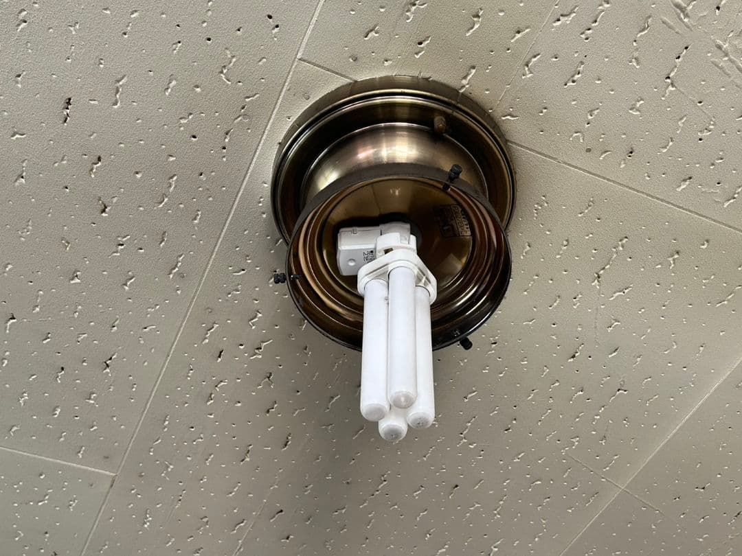 レトロモダン　Nashop　ペンダント　ライト　ホワイト　アンティーク　ガラス製