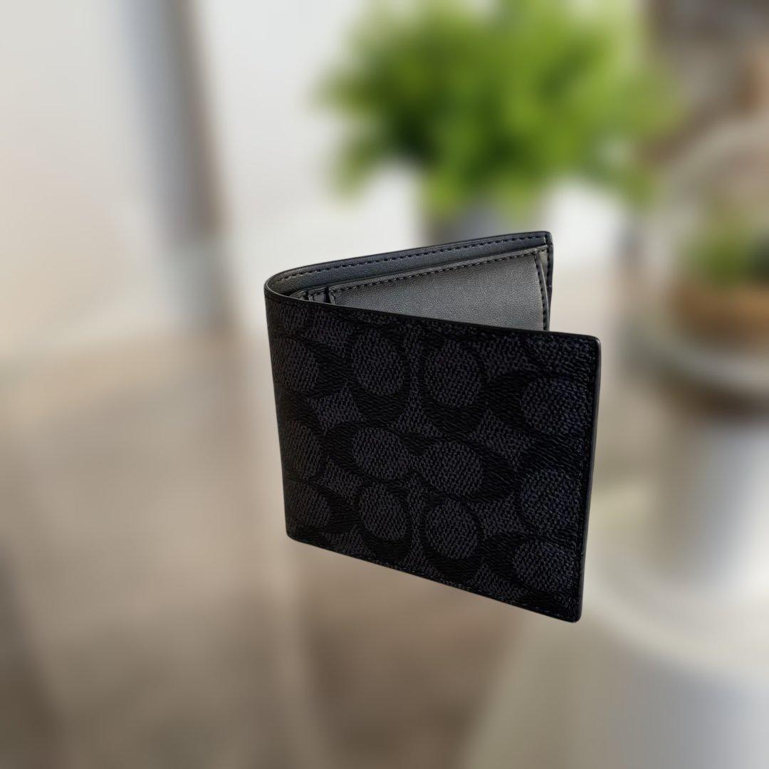 新品未使用　定価49,500円　COACH 財布 チャコール/ブラック