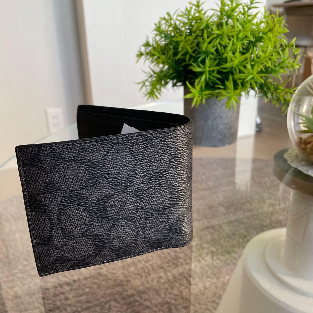 新品未使用　定価49,500円　COACH 財布 チャコール/ブラック