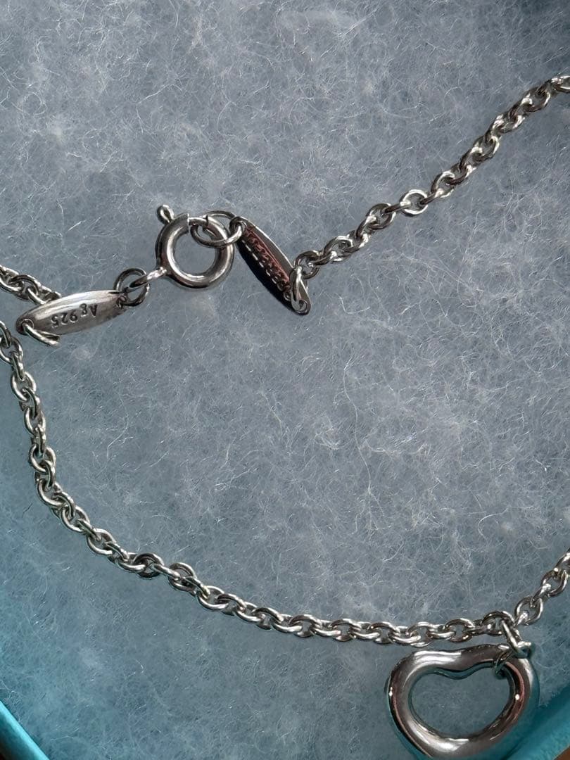 Tiffany & Co. シルバーハートブレスレット