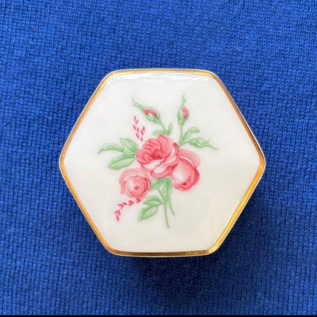 手彩飾 アビランドリモージュ　マリーアントワネット　リモージュボックス　小物入れ