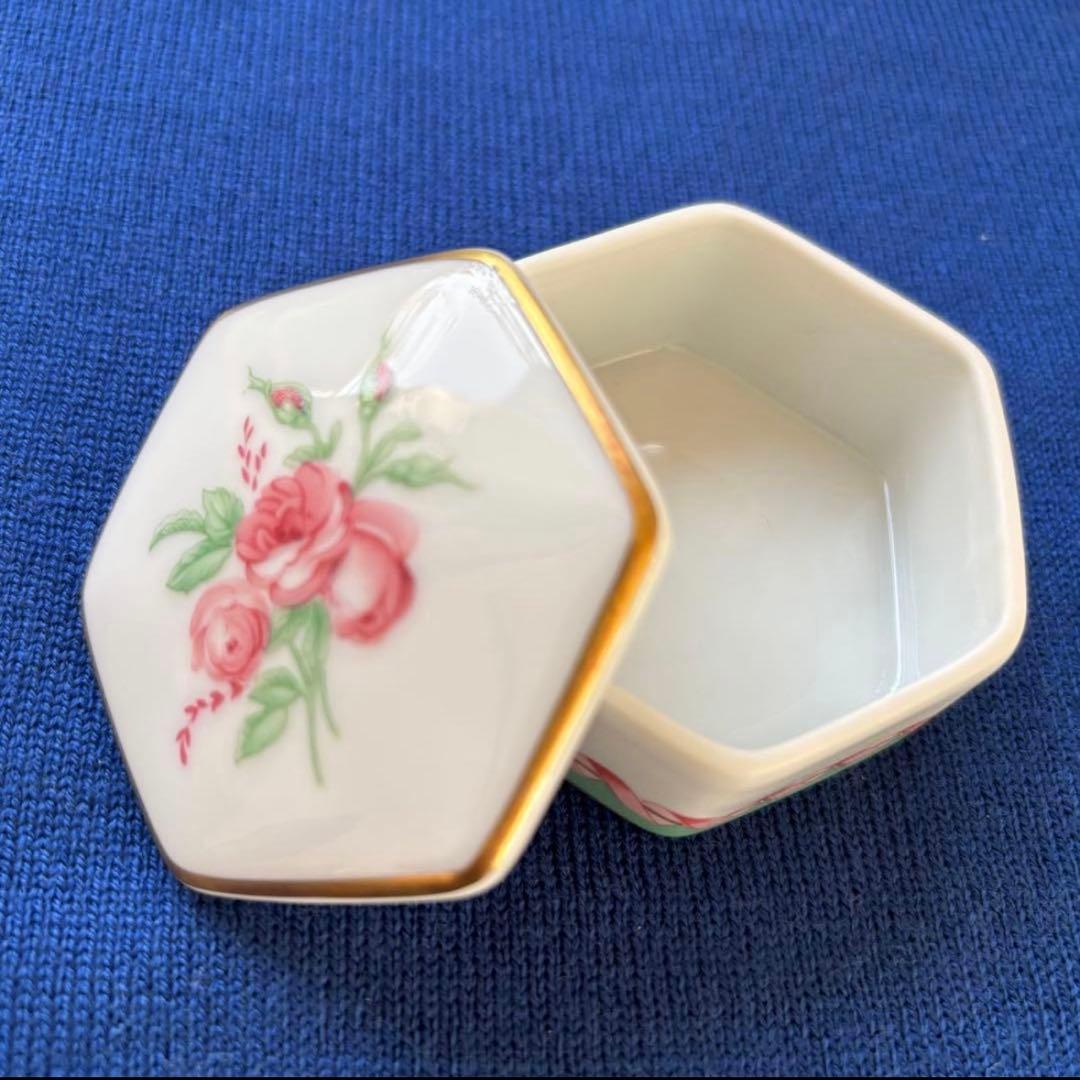 手彩飾 アビランドリモージュ　マリーアントワネット　リモージュボックス　小物入れ