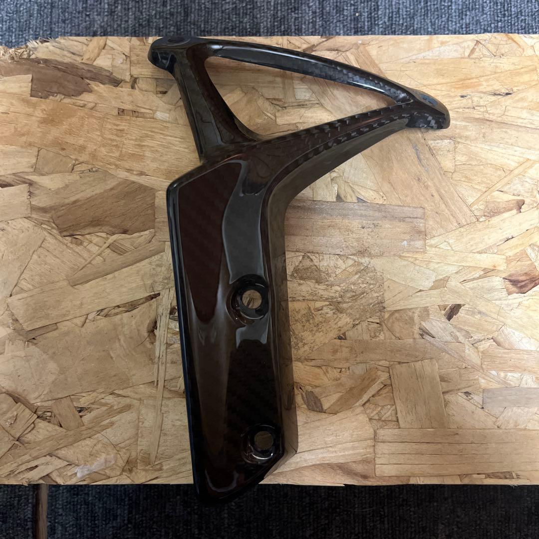 Z900RS用　美品A-TECHフロントフェンダーアーム