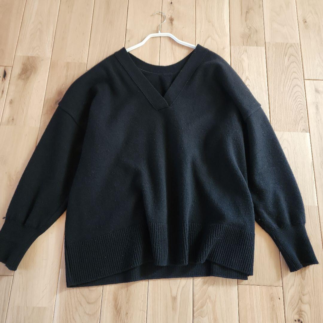 MUSE de Deuxieme Classe OLBIA Vネックプルオーバー