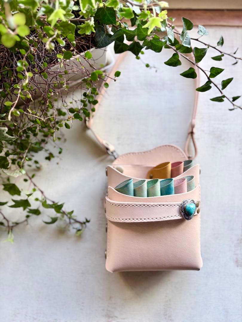 ヌメ革ナチュラル、大容量シザーケース