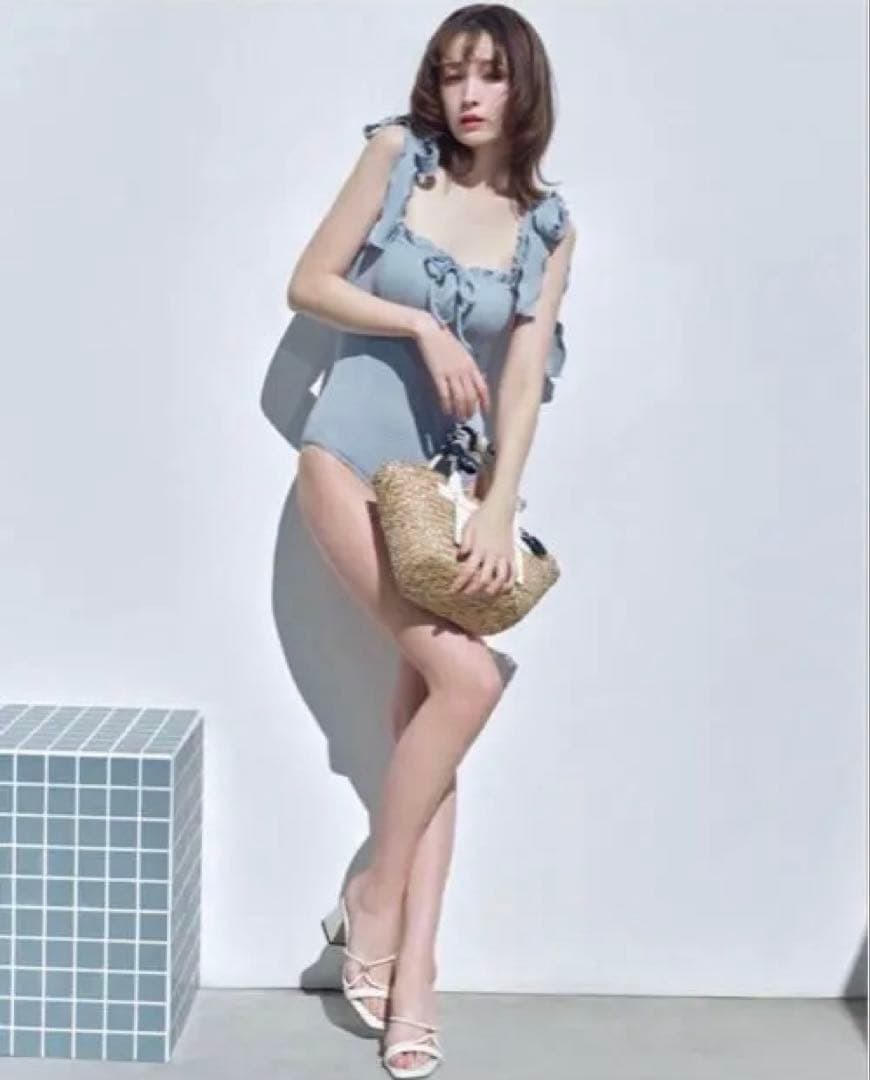 Lily brown ショルダーリボンスウィムウェア　ブルー