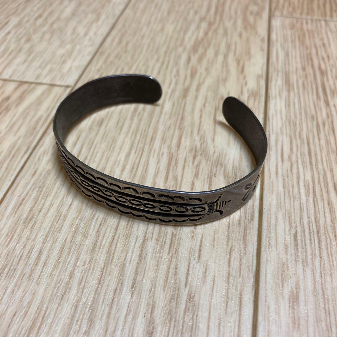 ナバホ 3連 バングル 卍