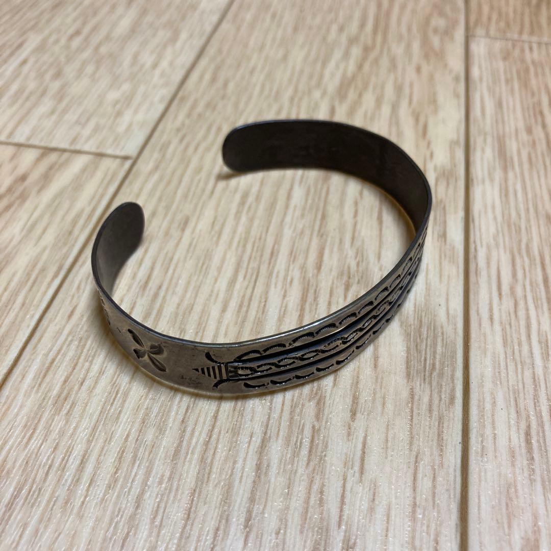 ナバホ 3連 バングル 卍