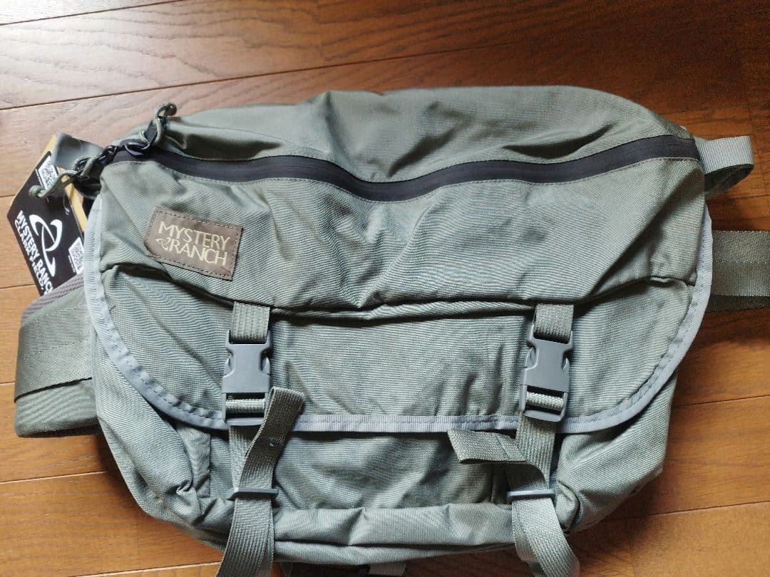 ミステリーランチ メッセンジャーバッグ インベーダー　フォリッジ　新品　廃盤