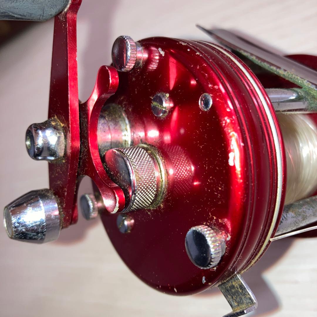 アブガルシア アンバサダー 6000 ヴィンテージ　リール　赤　レトロ