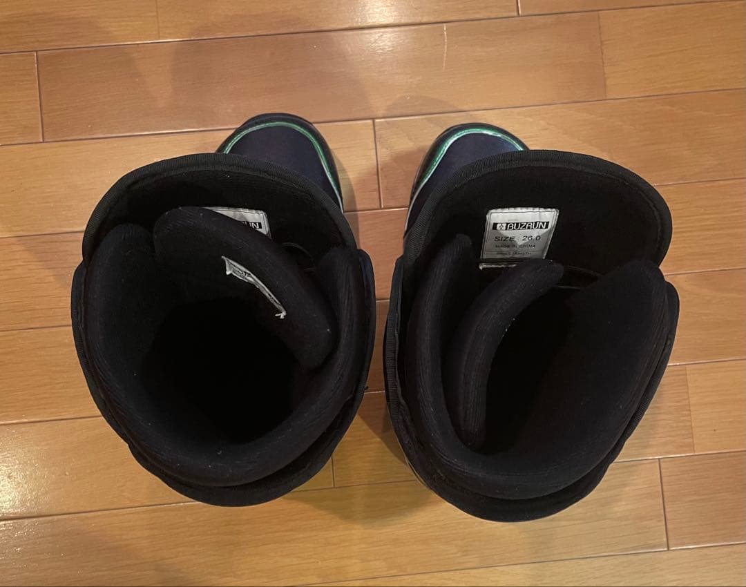 ★美品★BUZRUN スノーボードBOAブーツ ブラック/グリーン　26cm