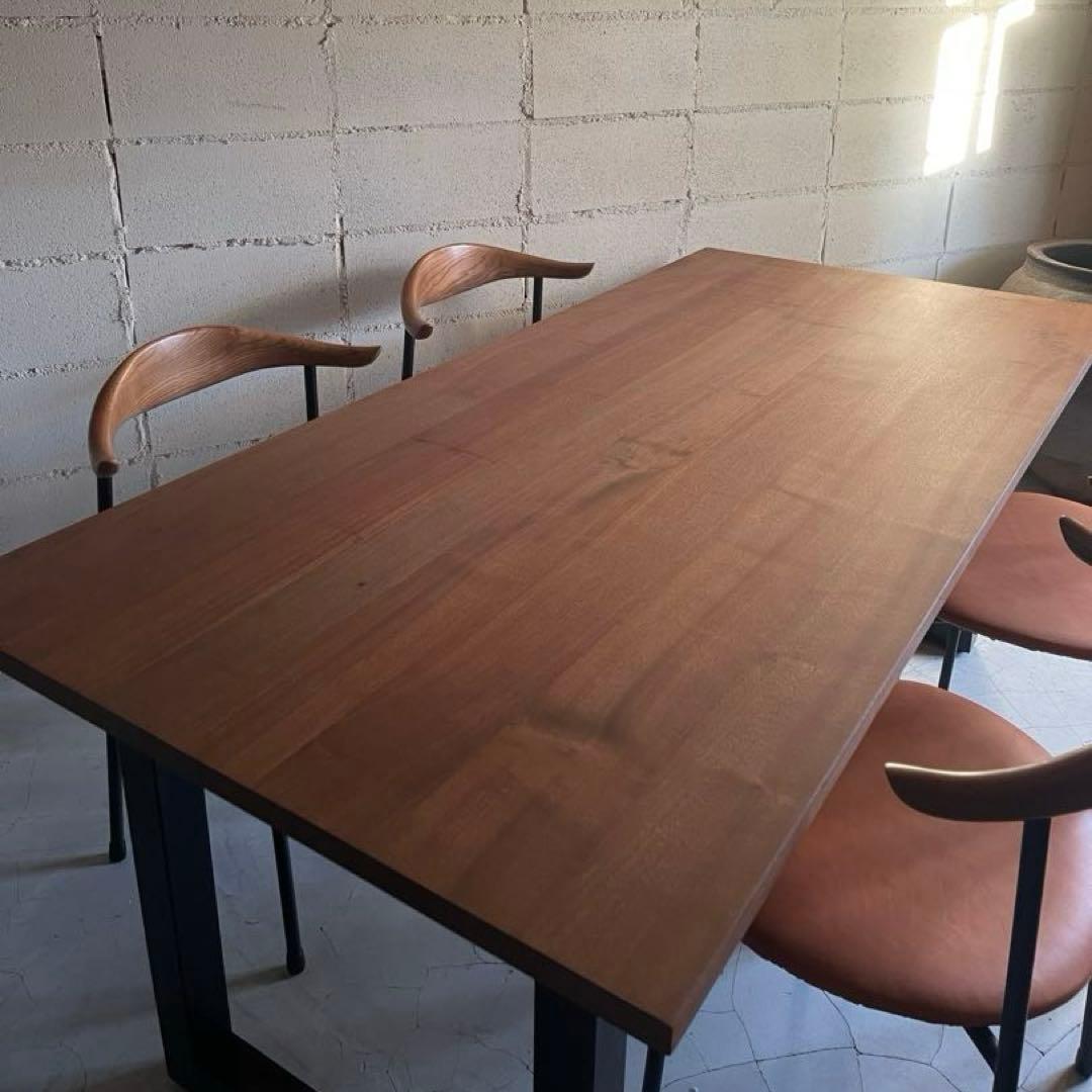 美品　MasterWal ワイルドウッド ダイニングテーブル　ウォールナット無垢