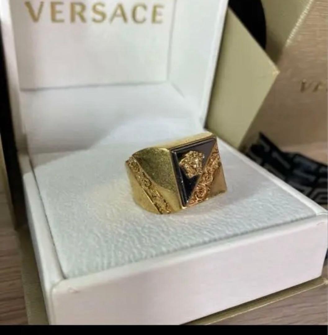 VERSACE ゴールド ブラック リング