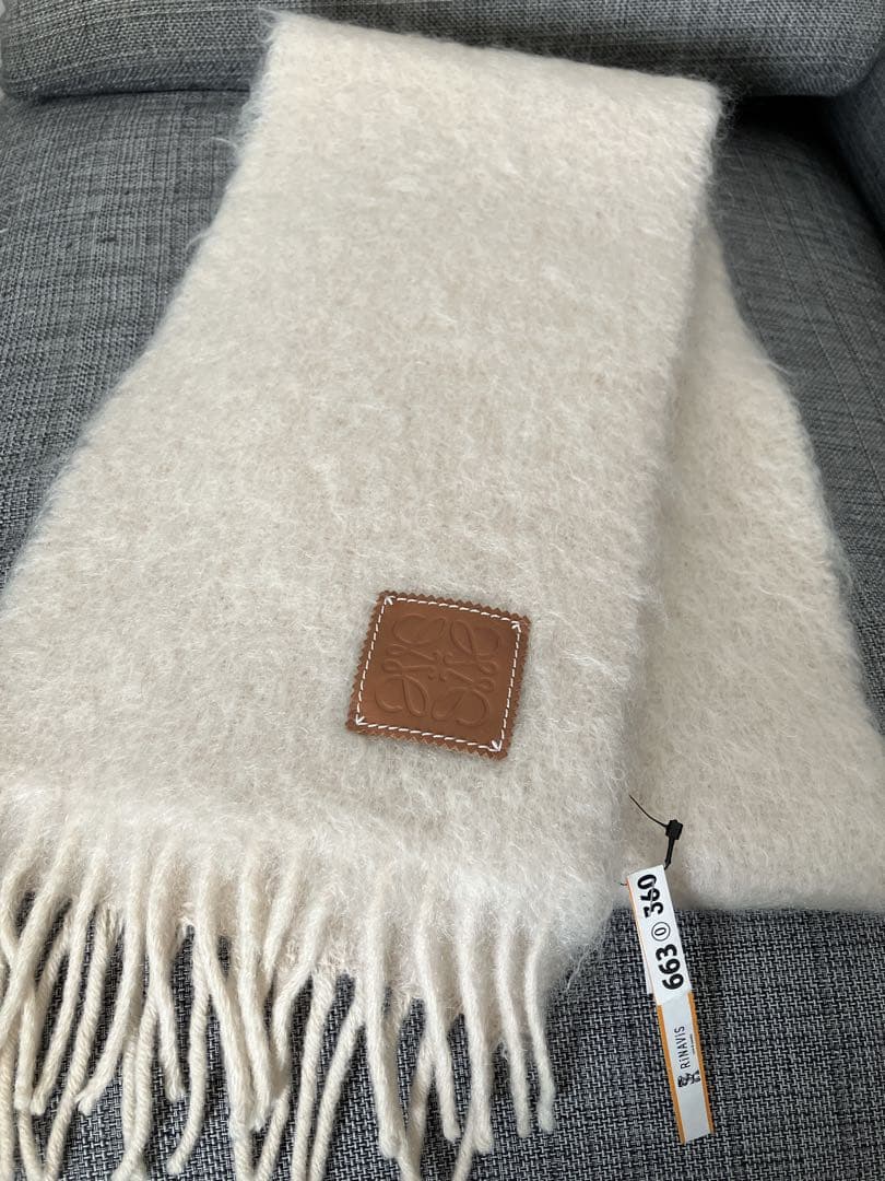 ロエベ LOEWE モヘア混 ウール マフラー フリンジ 白 オフホワイト