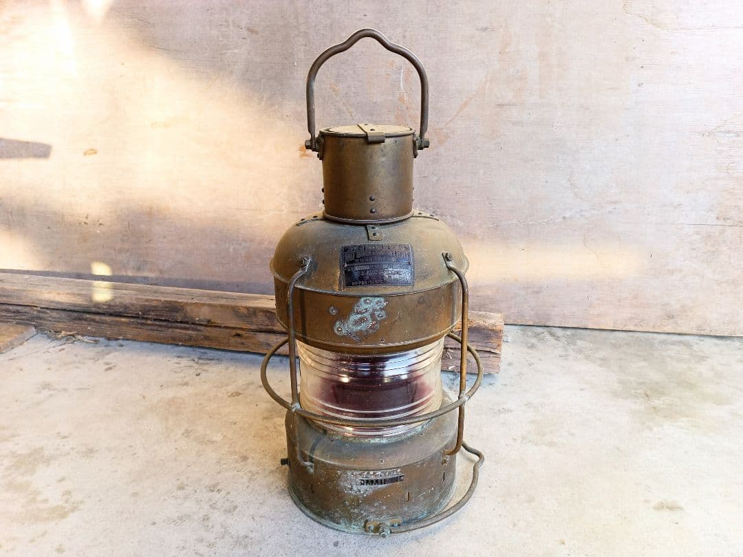 昭和33年製 日本船燈株式会社製の真鍮製石油ランプ