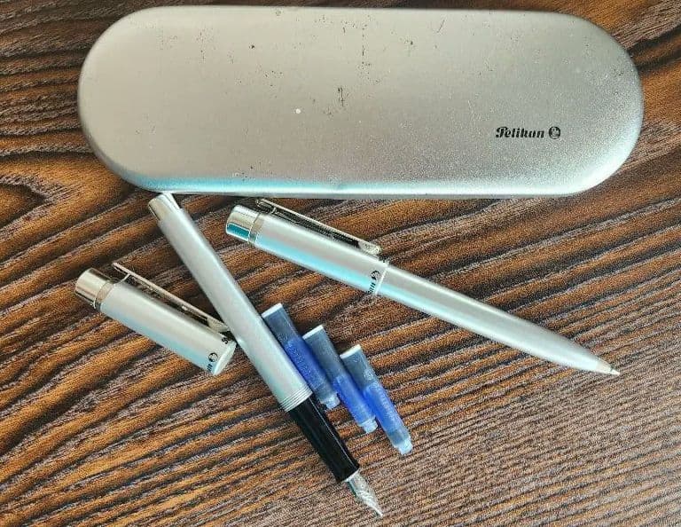 PELIKAN 万年筆・ボールペンセット 金属製ケース付き 未使用