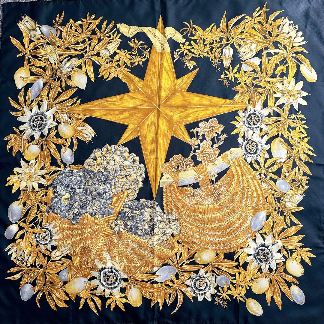 鑑定済み　エルメス　スカーフ カレ90 PASSIFLORES シルク　バンダナ