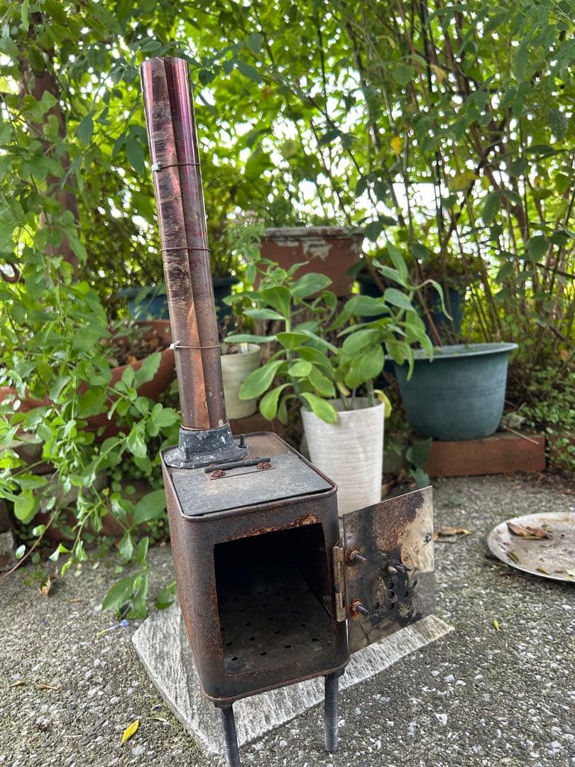 卓上　薪ストーブ 煙突付き