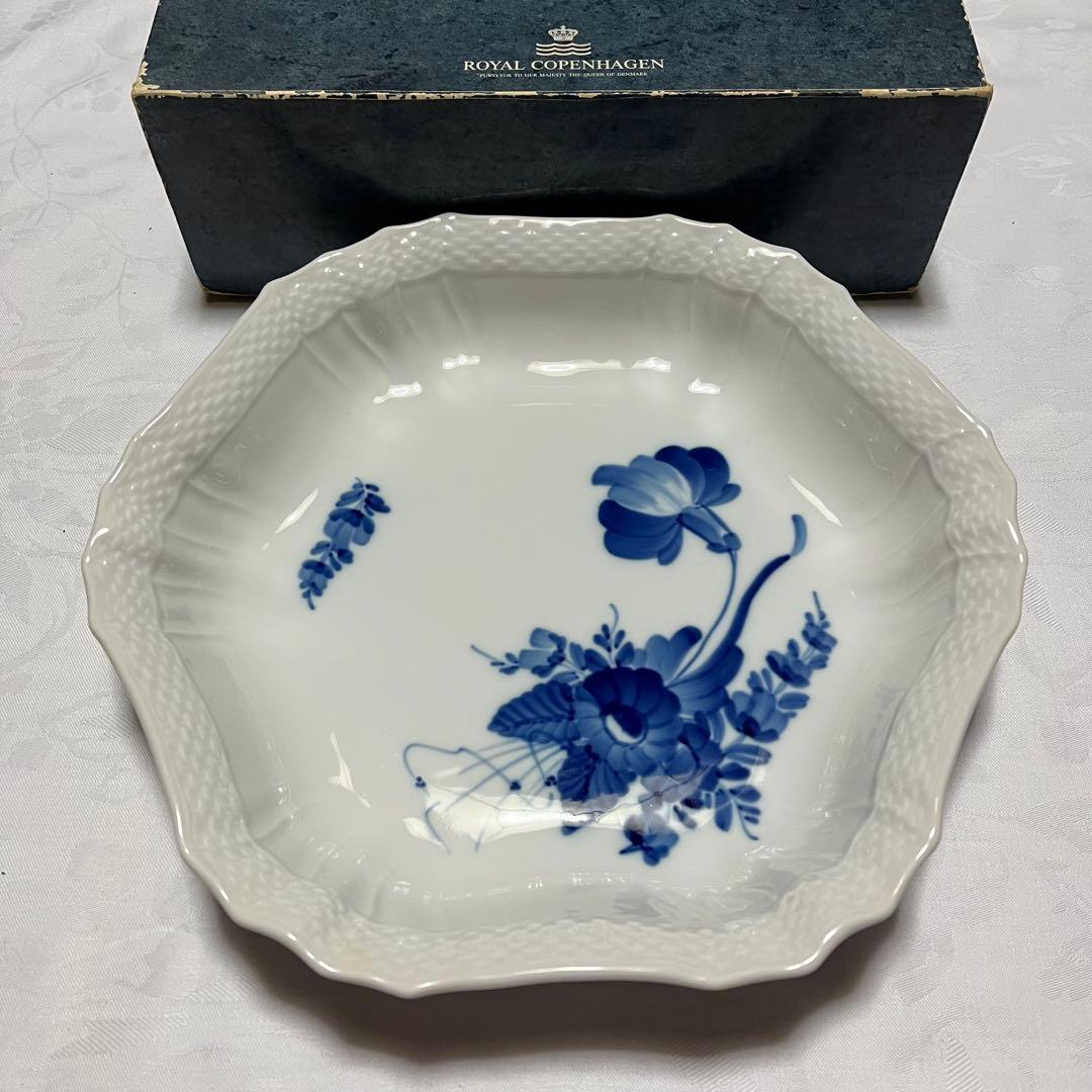 ロイヤルコペンハーゲン ブルーフラワー　プレート　六角形