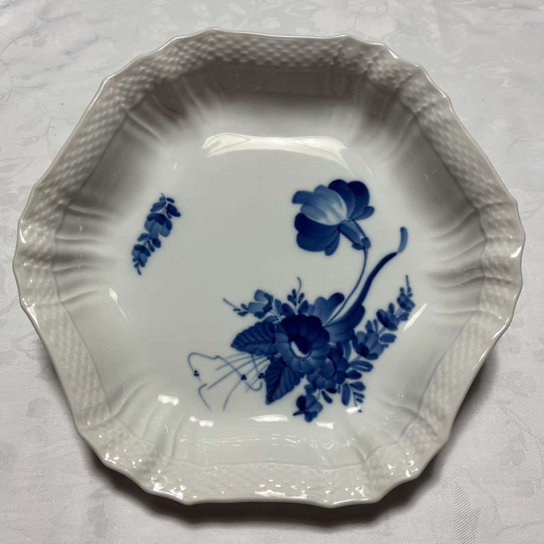 ロイヤルコペンハーゲン ブルーフラワー　プレート　六角形
