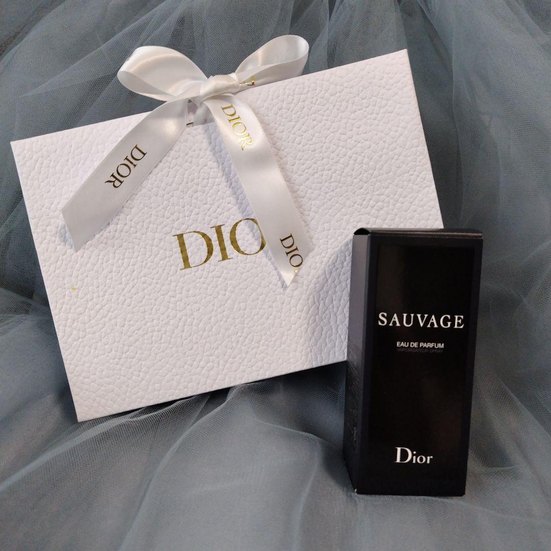 香水(男性用) Dior Sauvage Eau de Parfum 30mL