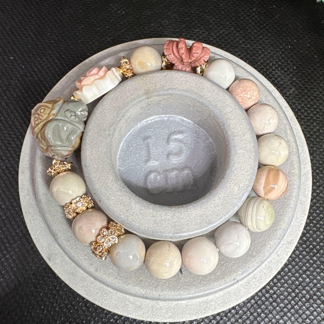 ＊いちごウサギ様お取置き　／ キャンディフローライト　ブレスレット♪