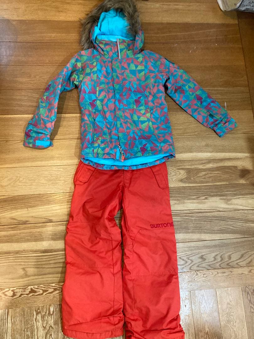 美品★Sサイズ上下セットBurtonバートンキッズ スノーボードウェアウィンター
