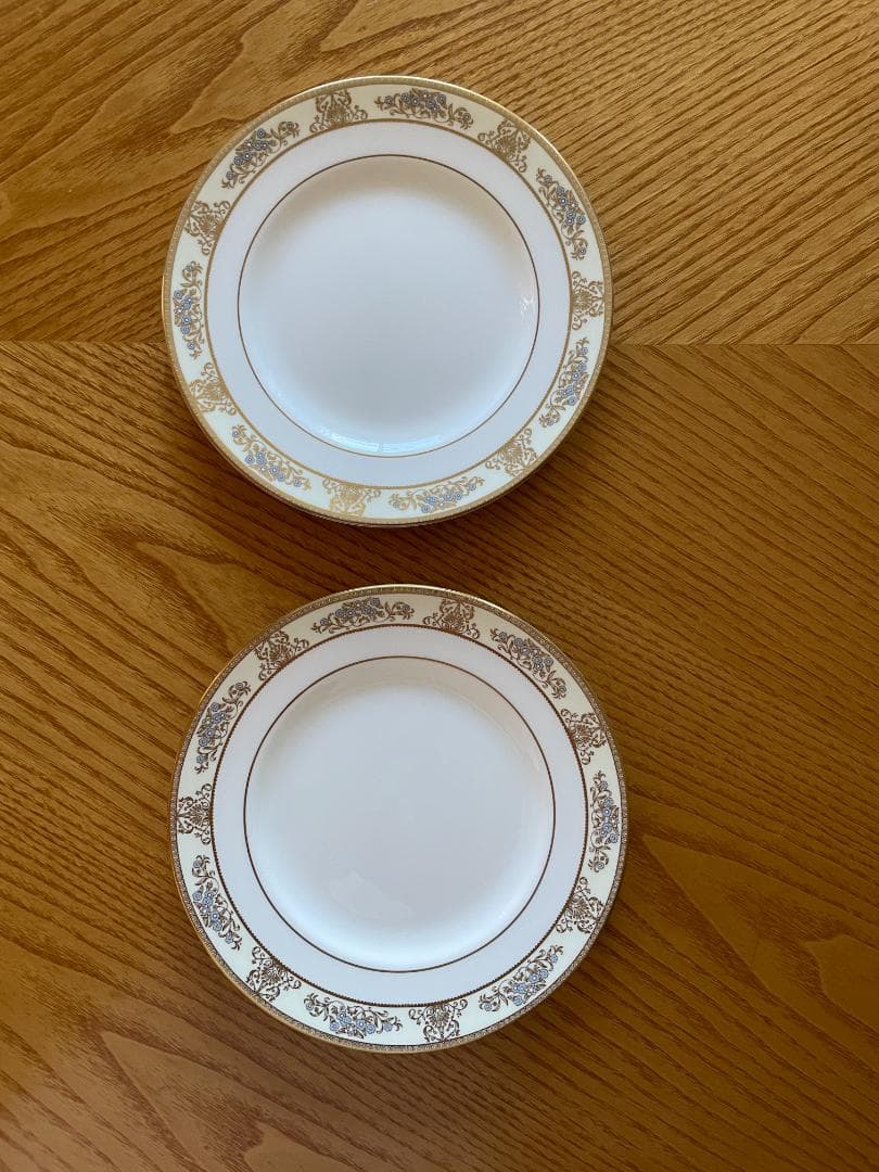 【新品未使用】20.5cm　ウェッジウッド　クリブデン　ケーキ皿　2枚