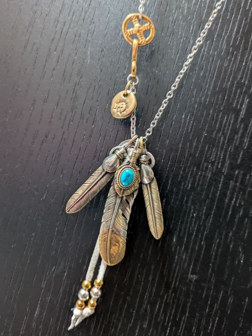 フェザーネックレス★３点組★上下金ターコイズ★細角チェーン★新品未着用★送料無料