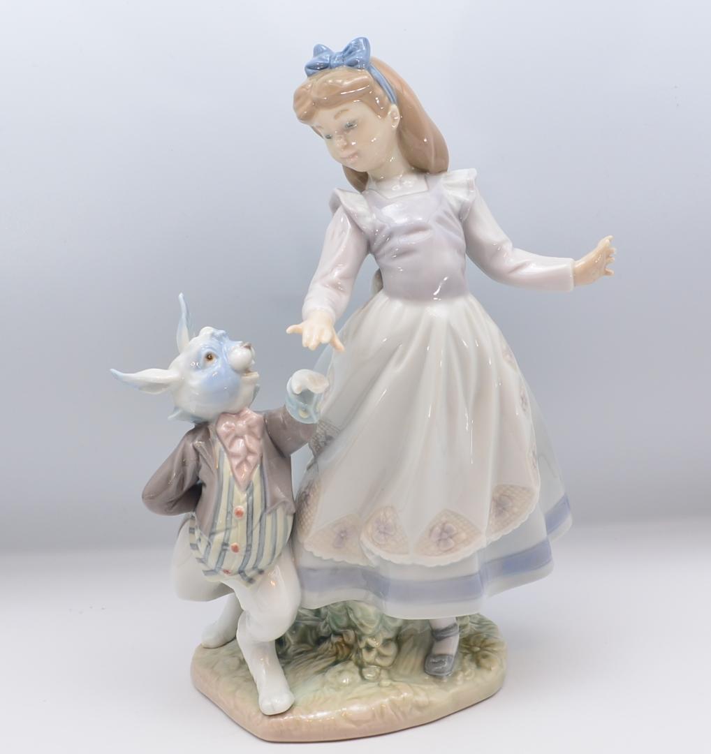 不思議の国のアリス　＃5740　★リヤドロ　スペイン　ポーセリン　廃版品