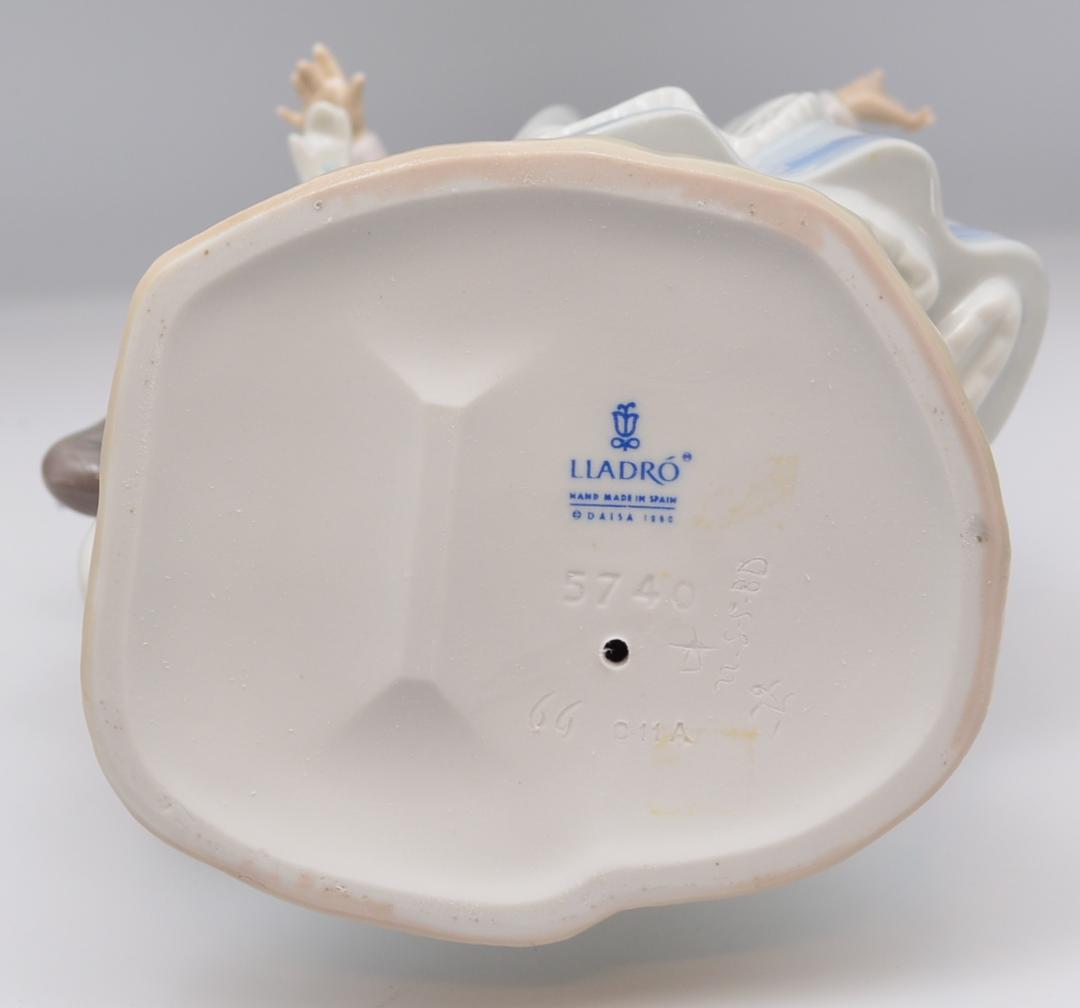 不思議の国のアリス　＃5740　★リヤドロ　スペイン　ポーセリン　廃版品