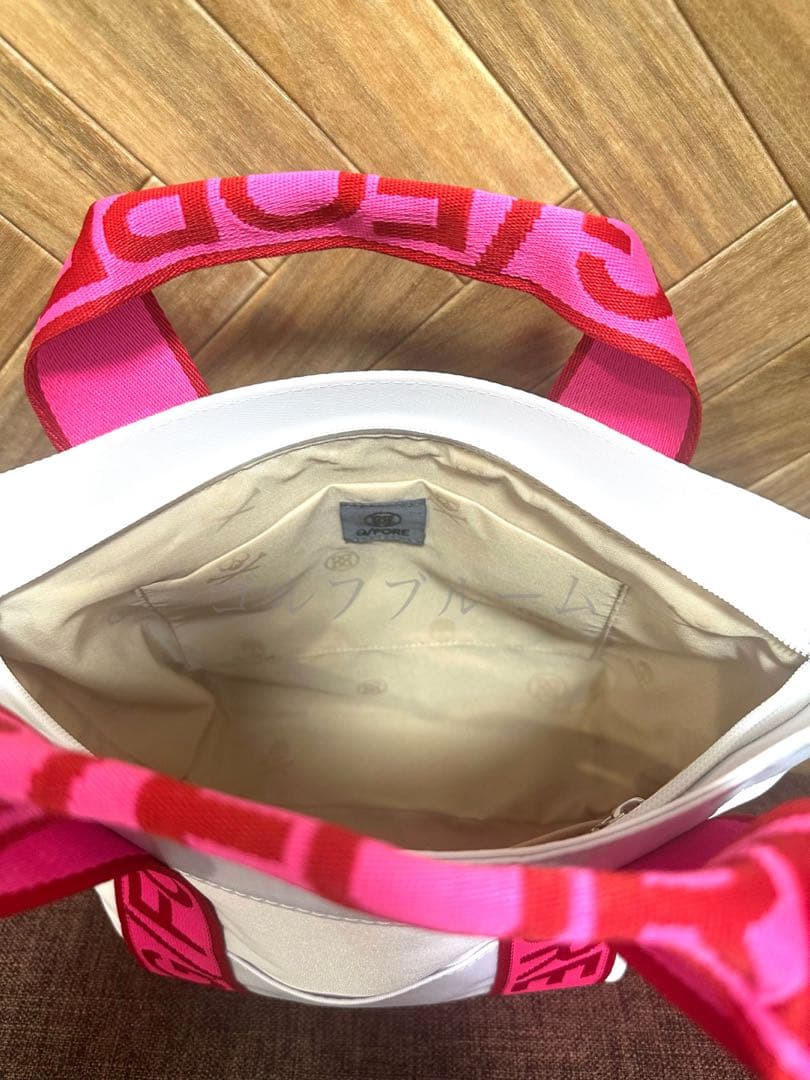 新品未使用☆新作☆G/FOREジーフォア　トートバック　ホワイト×ピンク