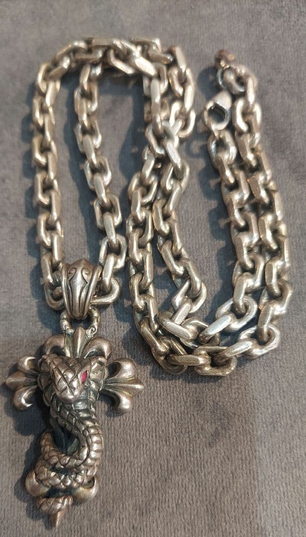 bizarre ビザール　スネークコブラ　ルビーHYDEさん着