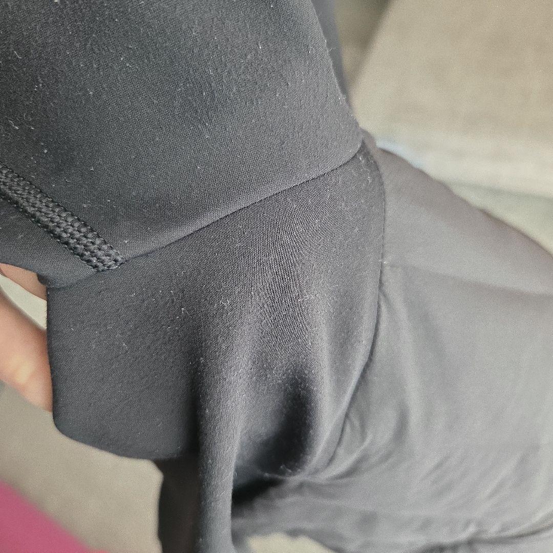 ルルレモン　 ダウン&アラウンド　軽量ダウンジャケット