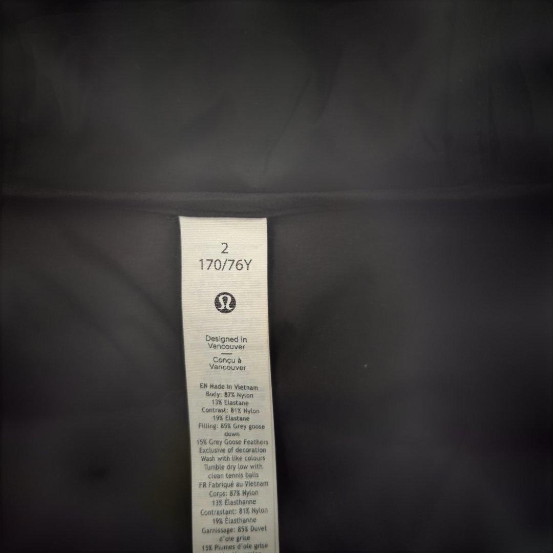 ルルレモン　 ダウン&アラウンド　軽量ダウンジャケット