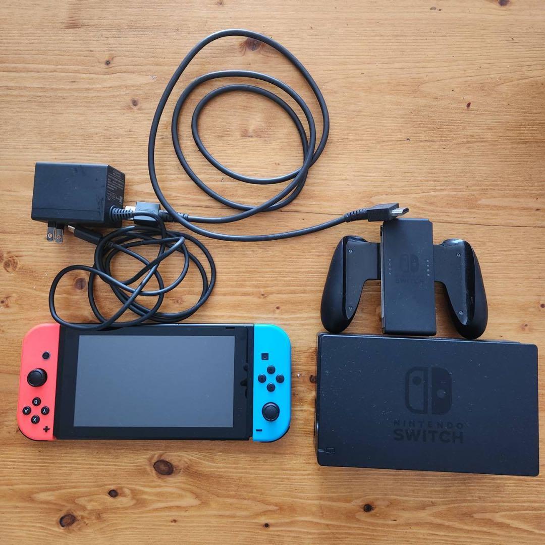 美品 Switch 本体付属品 箱無し