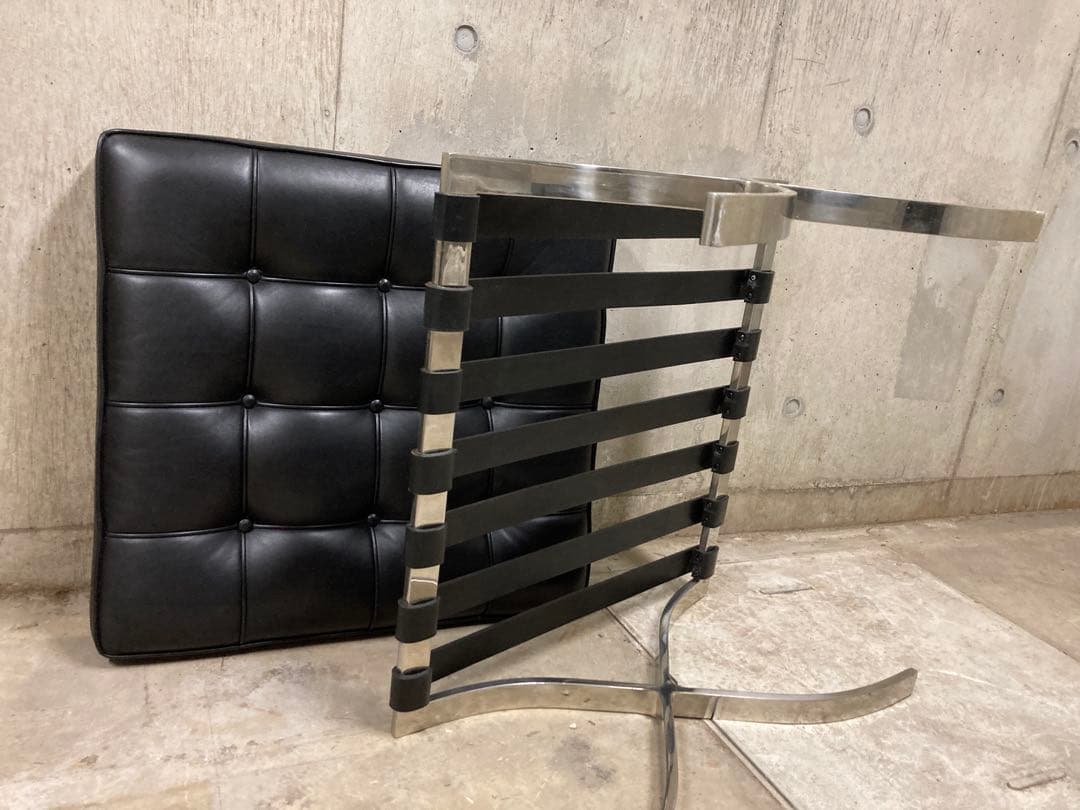 定価80万？Knoll バルセロナ スツール チェア オットマン 黒