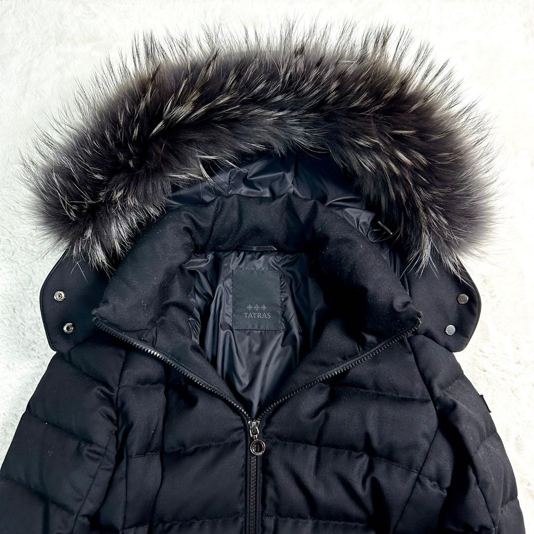 タトラス　近年21年モデル　高級ダウンコート　ラビアナ　ロングコート　黒