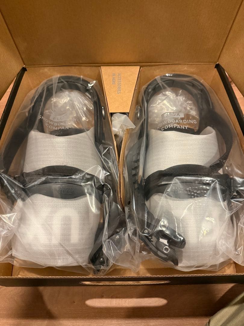 最終値下げ　新品未使用　FLUX GS ビンディング ブラック　サイズSM