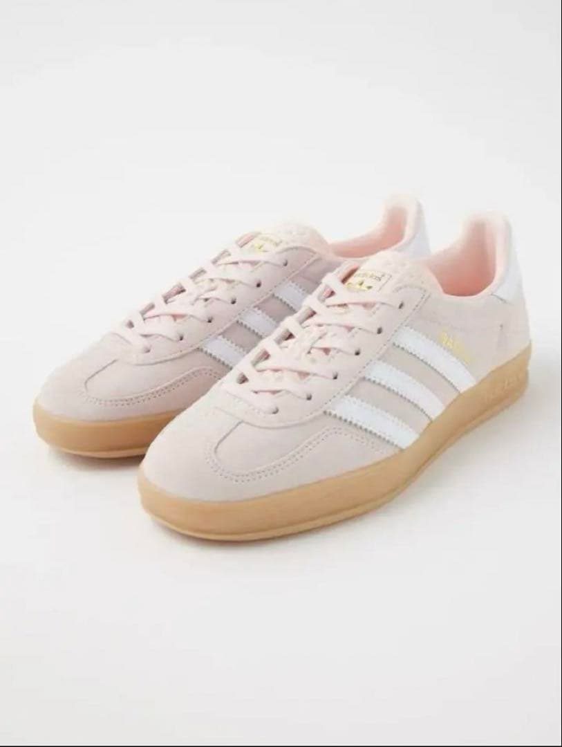 moussy adidas GAZELLE 23.5cm 新品未使用