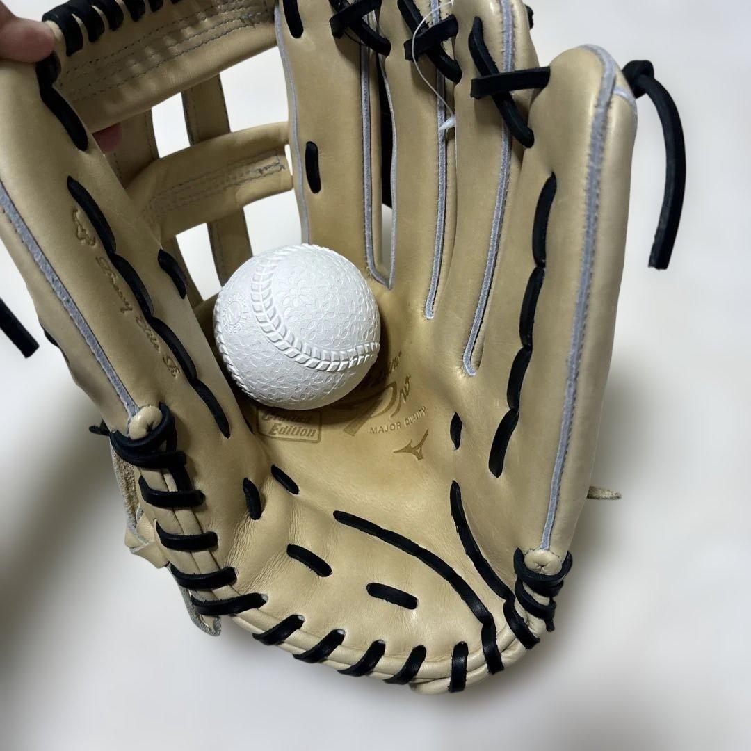 休日限定ミズノプロ　クラフトエディション　軟式佐藤モデル　外野手用 新品未使用
