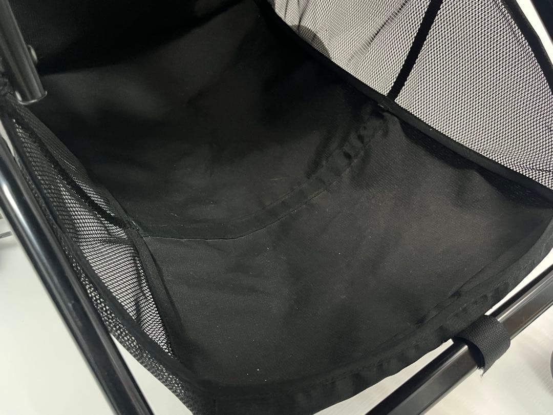 Combi コンビ スゴカルα 4キャス compact エッグショック 紺