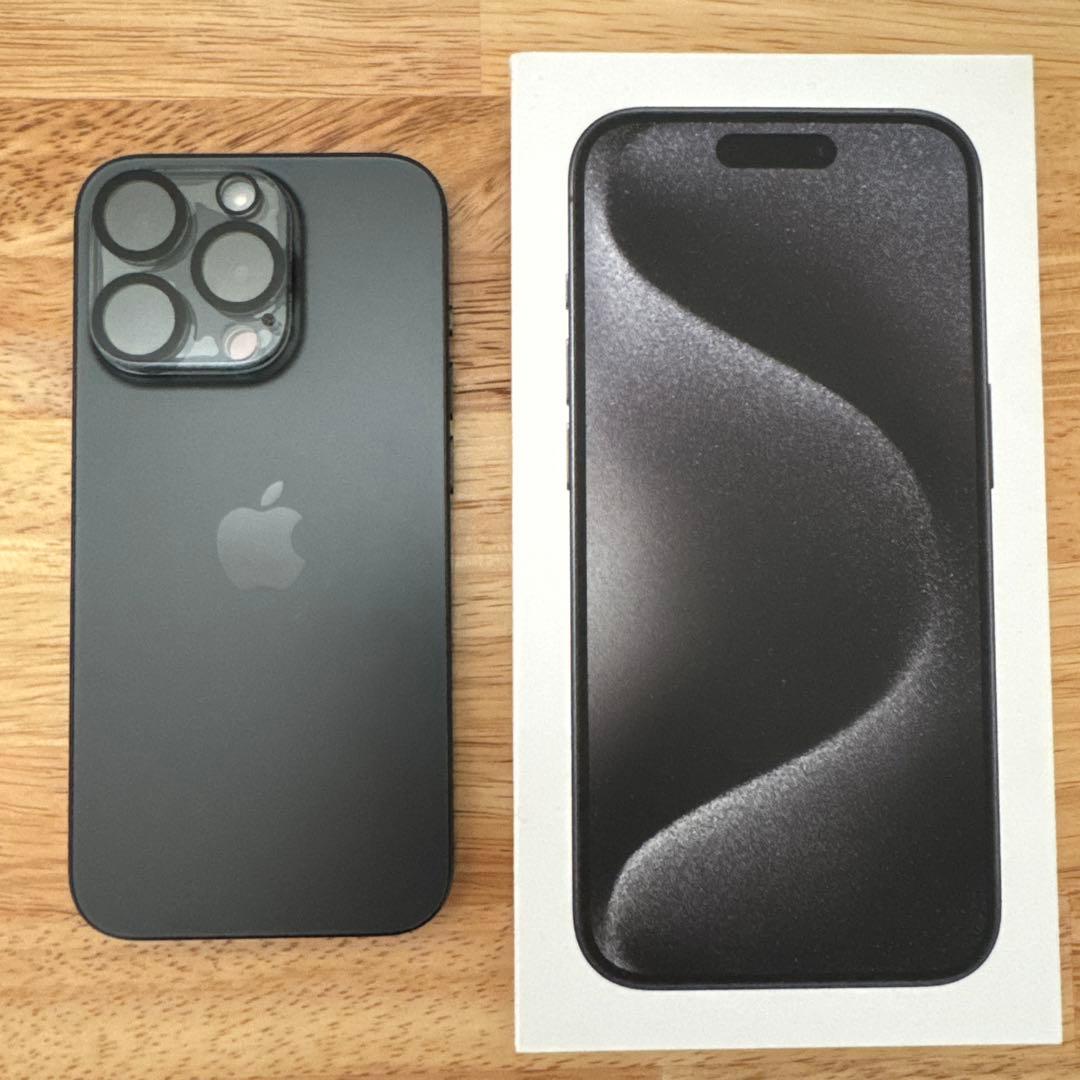 美品Apple iPhone 15 Pro 256GB バッテリー最大容量92％